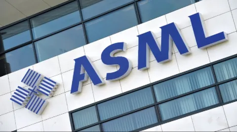 ASML计划投资4亿美元打造新一代光刻机
